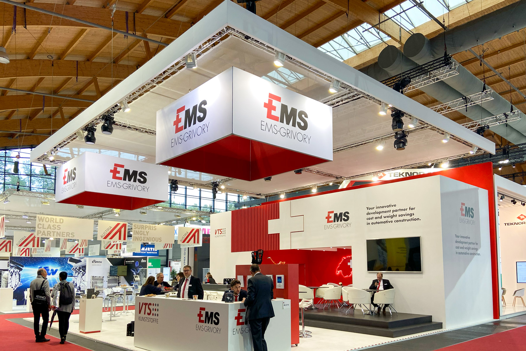 Fakuma Messe Friedrichshafen EMS Messe Standbeleuchtung